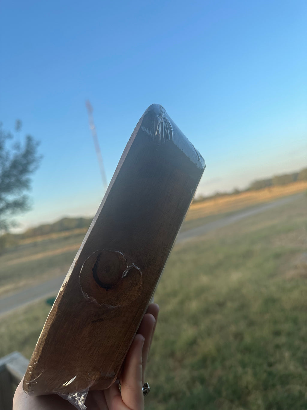 Waxident Midnight Reserve - knot on side